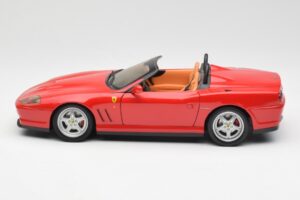 Ferrari 550 Barchetta Pininfarina Rouge Bburago 1:18 327660 Métal Moulé — image 4 sur 8