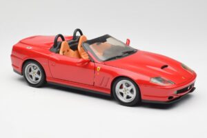 Ferrari 550 Barchetta Pininfarina Rouge Bburago 1:18 327660 Métal Moulé — image 6 sur 8