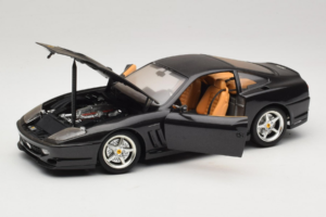 Ferrari 550 Maranello Noir Métallisé Bburago 1:18 3344-B1 Métal Moulé — image 2 sur 8