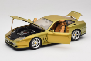 Ferrari 550 Maranello Gold Metallic Braccio & Gotz Bburago 1:18 3044-G1 Métal Moulé — image 2 sur 8