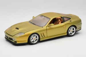 Ferrari 550 Maranello Gold Metallic Braccio & Gotz Bburago 1:18 3044-G1 Métal Moulé