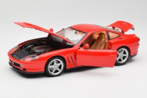 Ferrari 550 Maranello Rouge Maisto 1:18 31839 Métal Moulé — image 2 sur 8