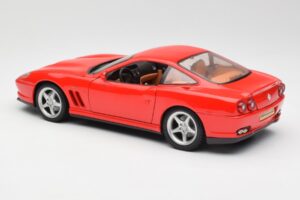 Ferrari 550 Maranello Rouge Maisto 1:18 31839 Métal Moulé — image 7 sur 8