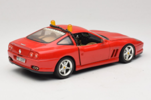 Ferrari 550 Maranello Safety Car Rosso Corsa Bburago 1:18 3064-P1 Métal Moulé — image 3 sur 8