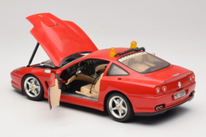 Ferrari 550 Maranello Safety Car Rosso Corsa Bburago 1:18 3064-P1 Métal Moulé — image 5 sur 8