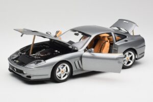 Ferrari 550 Maranello Argent Bburago 1:18 3344 Métal Moulé — image 2 sur 8