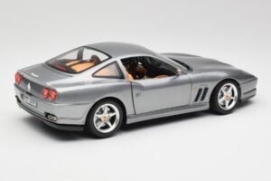 Ferrari 550 Maranello Argent Bburago 1:18 3344 Métal Moulé — image 3 sur 8