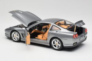 Ferrari 550 Maranello Argent Bburago 1:18 3344 Métal Moulé — image 5 sur 8