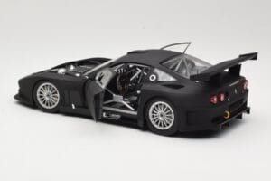 Ferrari 575 GTC GT1 2004 Kyosho 1:18 08391B Métal Moulé — image 5 sur 8