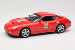 Ferrari 575 GTZ Zagato Rouge Hot Wheels 1:18 L2960 Métal Moulé