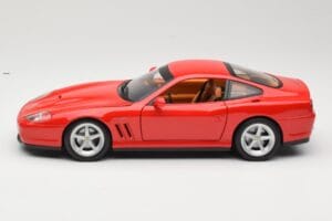 Ferrari 575M Maranello Rouge Hot Wheels 1:18 54937 Métal Moulé — image 4 sur 8
