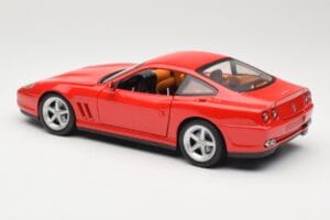 Ferrari 575M Maranello Rouge Hot Wheels 1:18 54937 Métal Moulé — image 7 sur 8