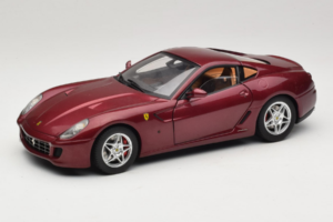 Ferrari 599 GTB Fiorano Rouge Foncé Hot Wheels 1:18 M1200 Métal Moulé