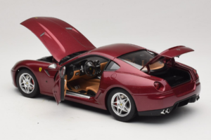Ferrari 599 GTB Fiorano Rouge Foncé Hot Wheels 1:18 M1200 Métal Moulé — image 5 sur 8