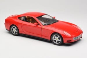 Ferrari 612 Scaglietti Rosso Corsa Hot Wheels 1:18 B6047 Métal Moulé — image 6 sur 8