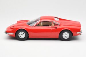 Ferrari Dino 246 GT Rouge MCG 1:18 MCG18166 Métal Moulé — image 3 sur 6
