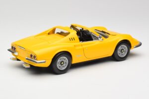Ferrari Dino 246 GTS Jaune Hot Wheels 1:18 23920 Métal Moulé — image 3 sur 8