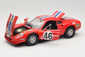 Ferrari Dino 246 GT #46 Rouge Anson 1:18 3580-P1 Métal Moulé — image 2 sur 8