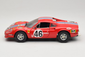 Ferrari Dino 246 GT #46 Rouge Anson 1:18 3580-P1 Métal Moulé — image 4 sur 8