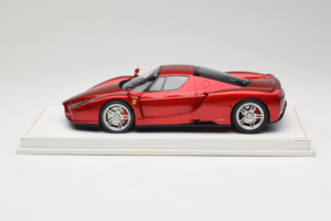 Ferrari Enzo Candy Rouge AB Models 1:18 REMC016 Résine