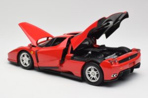 Ferrari Enzo Rouge Hot Wheels 1:18 56293 Métal Moulé — image 5 sur 8