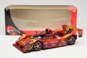 Ferrari F333 SP #30 Moretti 2001 Hot Wheels 1:18 29750 Métal Moulé — image 6 sur 6