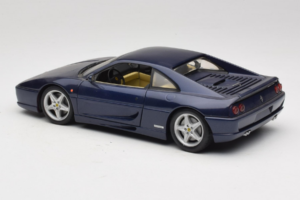 Ferrari F355 Berlinetta Bleu Métallisé UT Models 1:18 180074020-B1 Métal Moulé — image 7 sur 8