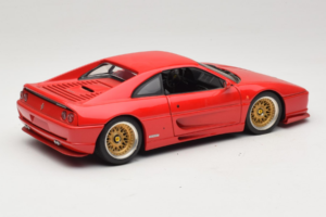 Ferrari F355 Berlinetta Rouge Avec Jantes Or Personnalisées UT Models 1:18 180074020-P5 Métal Moulé — image 3 sur 8