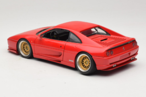 Ferrari F355 Berlinetta Rouge Avec Jantes Or Personnalisées UT Models 1:18 180074020-P5 Métal Moulé — image 7 sur 8