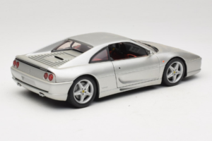 Ferrari F355 Berlinetta Argent UT Models 1:18 180074020-S1 Métal Moulé — image 3 sur 8