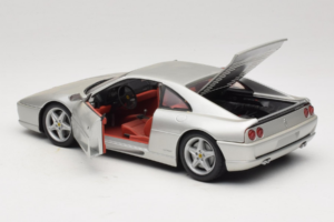 Ferrari F355 Berlinetta Argent UT Models 1:18 180074020-S1 Métal Moulé — image 5 sur 8
