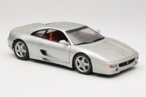 Ferrari F355 Berlinetta Argent UT Models 1:18 180074020-S1 Métal Moulé — image 6 sur 8