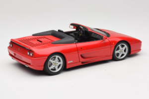 Ferrari F355 Spider Rouge UT Models 1:18 180074030-P1 Métal Moulé — image 3 sur 7