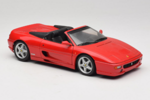 Ferrari F355 Spider Rouge UT Models 1:18 180074030-P1 Métal Moulé — image 5 sur 7