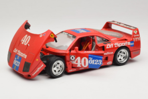 Ferrari F40 #40 J-P. Jabouille / O. Grouillard Art Sports 1987 Bburago 1:18 3332-A1 Métal Moulé — image 2 sur 8