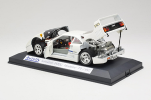 Ferrari F40 Autoliv Blanc Édition Limitée 150 pcs Exclusive Cars 1:18 EC001 Métal Moulé — image 5 sur 9