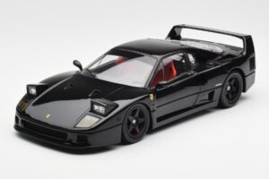 Ferrari F40 Noir Kyosho 1:18 08416BK Métal Moulé — image 3 sur 10