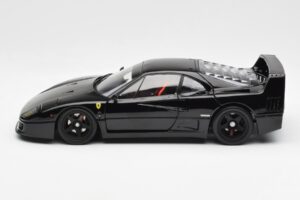 Ferrari F40 Noir Kyosho 1:18 08416BK Métal Moulé — image 6 sur 10