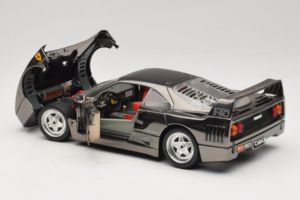 Ferrari F40 Chrome Black Bburago 1:18 3401-B1 Métal Moulé — image 5 sur 8