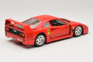 Ferrari F40 Club Deutschland Rouge Bburago 1:18 3032-L3 Métal Moulé — image 3 sur 8