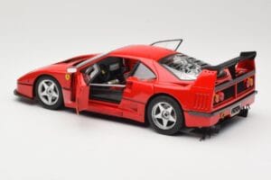 Ferrari F40 Competizione Test Version Rouge Hot Wheels 1:18 P9922 Métal Moulé — image 5 sur 8