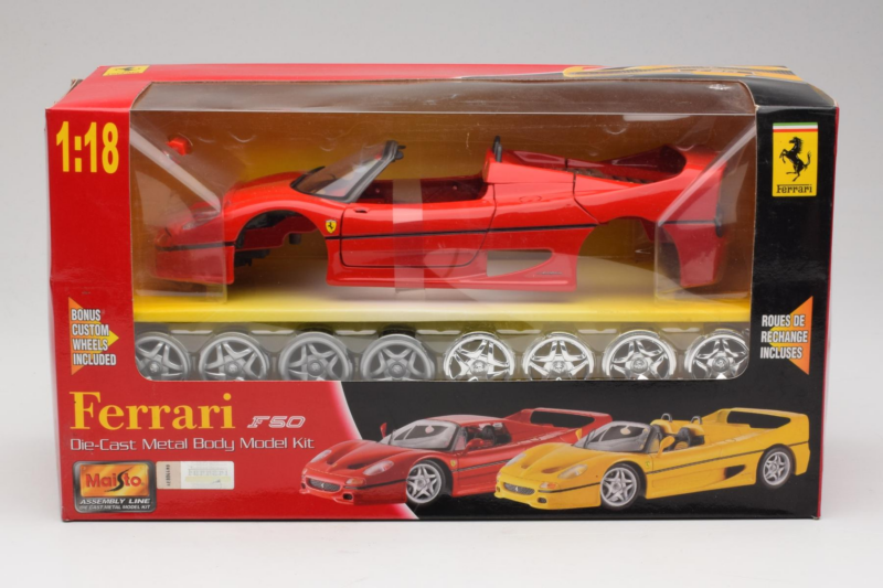 Ferrari F40 Rouge Model Kit Maisto 1:18 39822 Métal Moulé