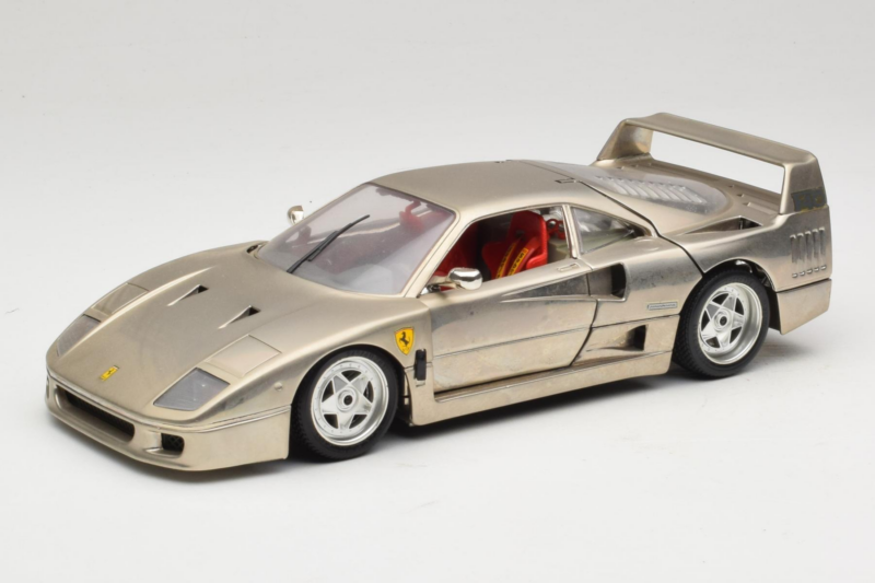 Ferrari F40 Dark Chrome Silver Kroymans Édition Limitée Bburago 1:18 3032-C2 Métal Moulé
