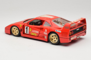 Ferrari F40 Evoluzione #1 Pirelli Rouge 1992 Bburago 1:18 3042-P1 Métal Moulé — image 7 sur 8