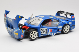 Ferrari F40 Evoluzione #34 Bleu Custom 1987 Bburago 1:18 3032-C1 Métal Moulé — image 2 sur 8