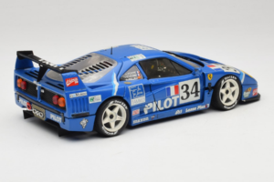 Ferrari F40 Evoluzione #34 Bleu Custom 1987 Bburago 1:18 3032-C1 Métal Moulé — image 3 sur 8