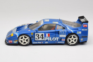 Ferrari F40 Evoluzione #34 Bleu Custom 1987 Bburago 1:18 3032-C1 Métal Moulé — image 4 sur 8