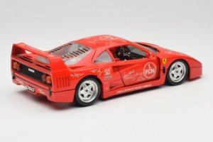 Ferrari F40 Evoluzione FC Nürnberg Special Edition Rouge Bburago 1:18 3042-FCN Métal Moulé — image 3 sur 8