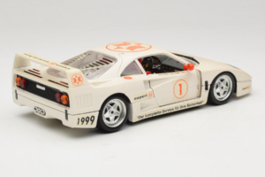 Ferrari F40 #1 Expert Blanc 1987 Bburago 1:18 3332-W2 Métal Moulé — image 3 sur 8