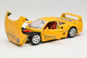 Ferrari F40 Interconti Car HiFi Jaune Bburago 1:18 3032-I1 Métal Moulé — image 2 sur 8